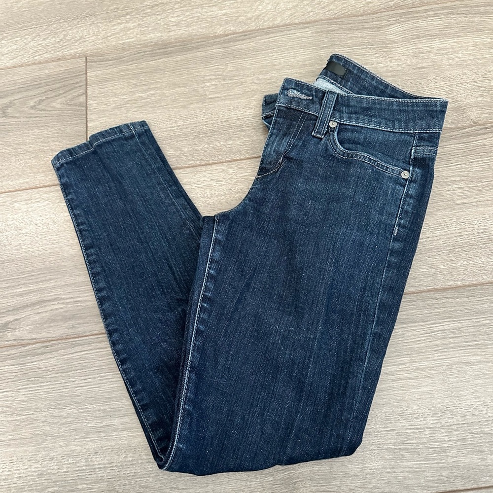 Joe Jeans skinny ankle jeans.